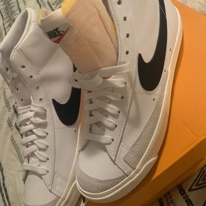 Women’s Nike Blazer